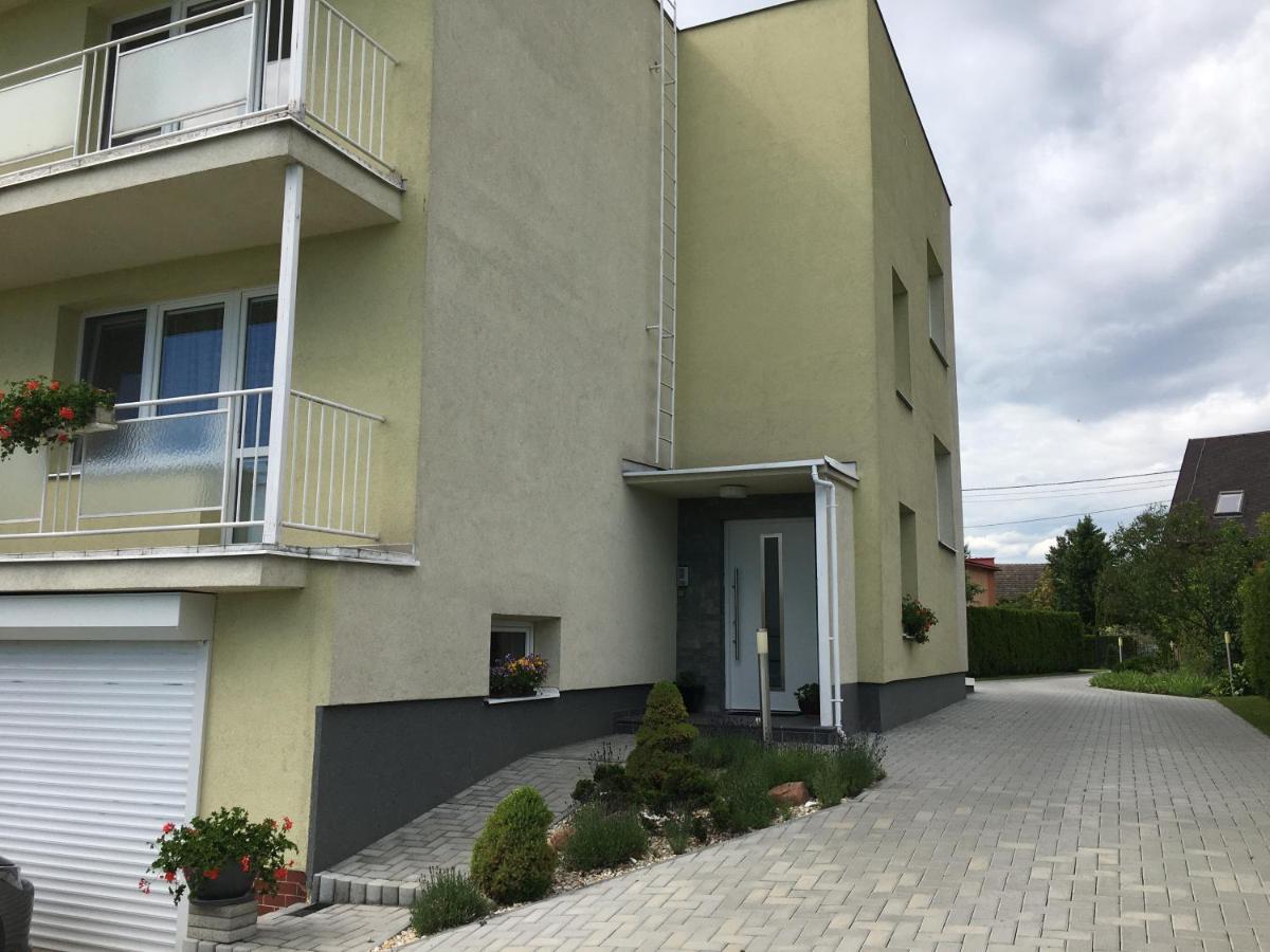Apartman Krasna Vyhlidka Dolni Benesov エクステリア 写真